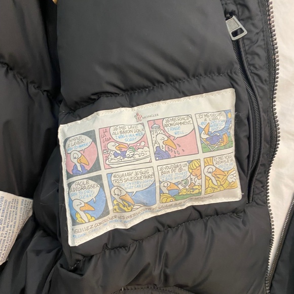 MONCLER JACKET - Picture 3 of 6